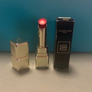 Guerlain KissKiss Shine Bloom Lipstick - Daisy Red
